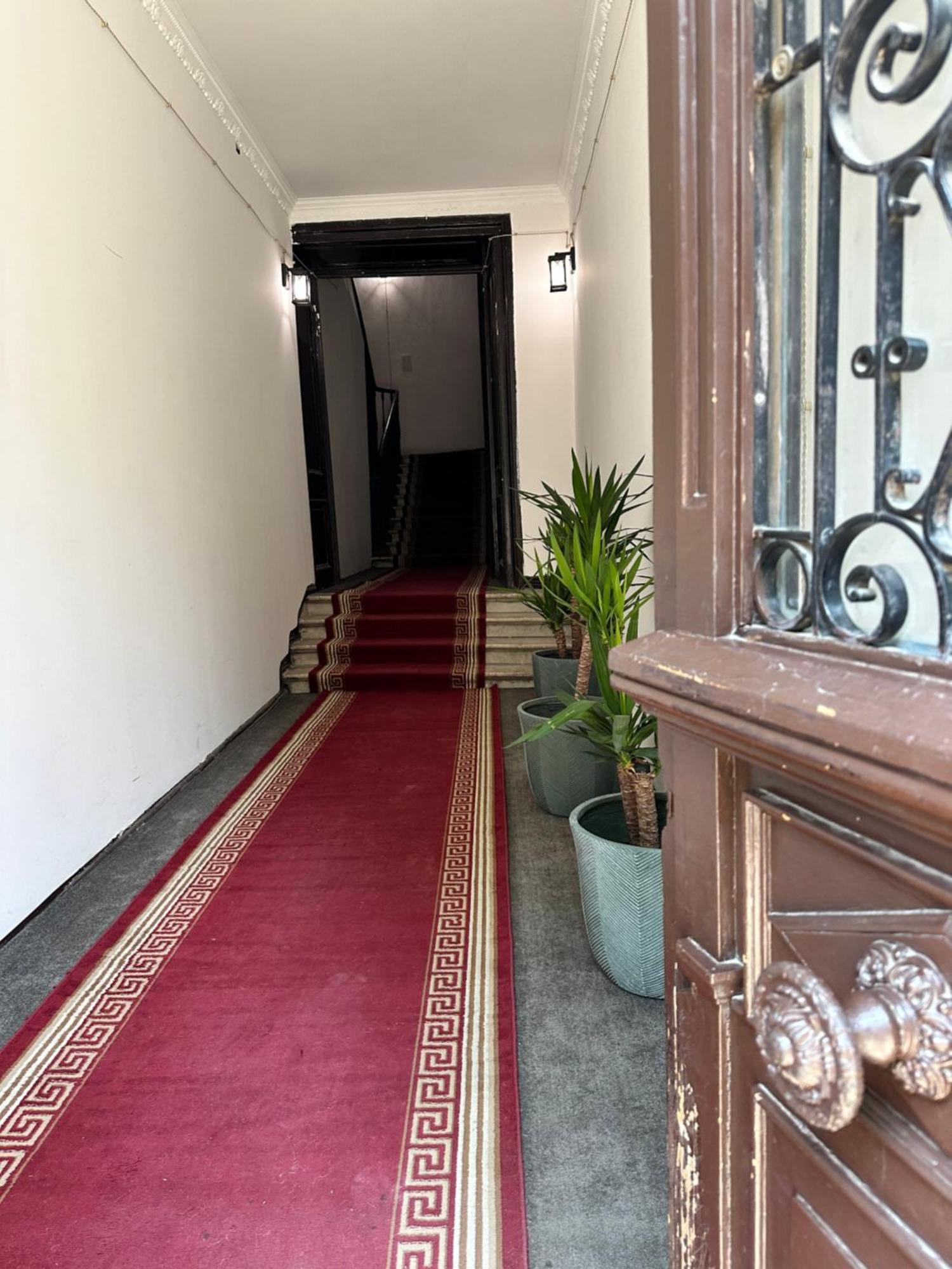Apartment On Tabidze Tbilisi